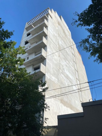 OPORTUNIDAD - DEPTO 2 DORM AL POZO - CENTRO PARQUE