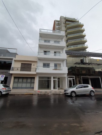 VENTA EN MICROCENTRO DEPTO. AMOBLADO 1 DORM