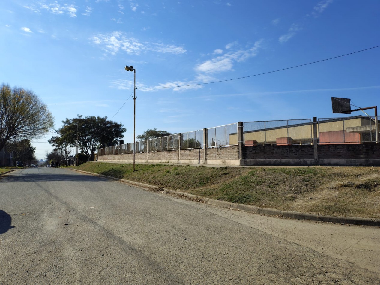 TERRENO EN ESQUINA COLONIA AVELLANEDA