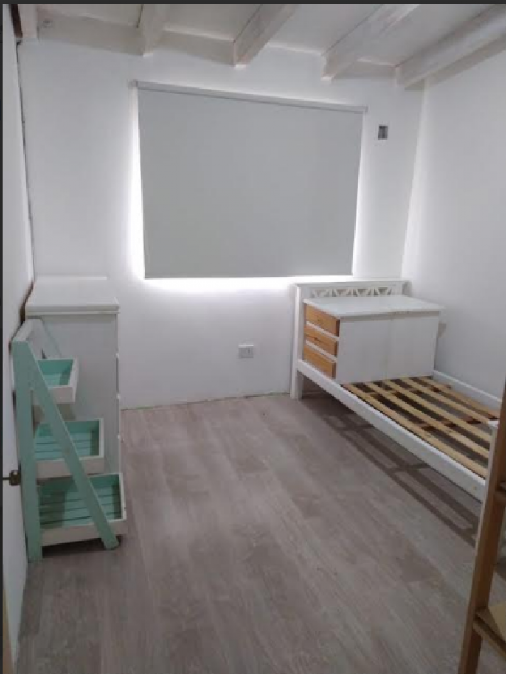 VENTA CASA EN ESQ. ORO VERDE - AMPLIO TERRENO