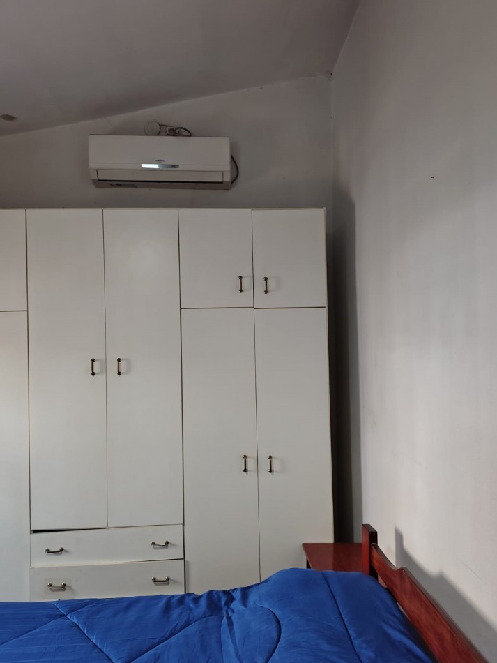 AMPLIA CASA 3 DORM. CALLE BARBAGELATA