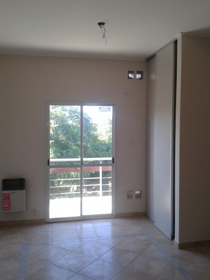 MONOAMBIENTE EN VENTA CALLE NOGOYA