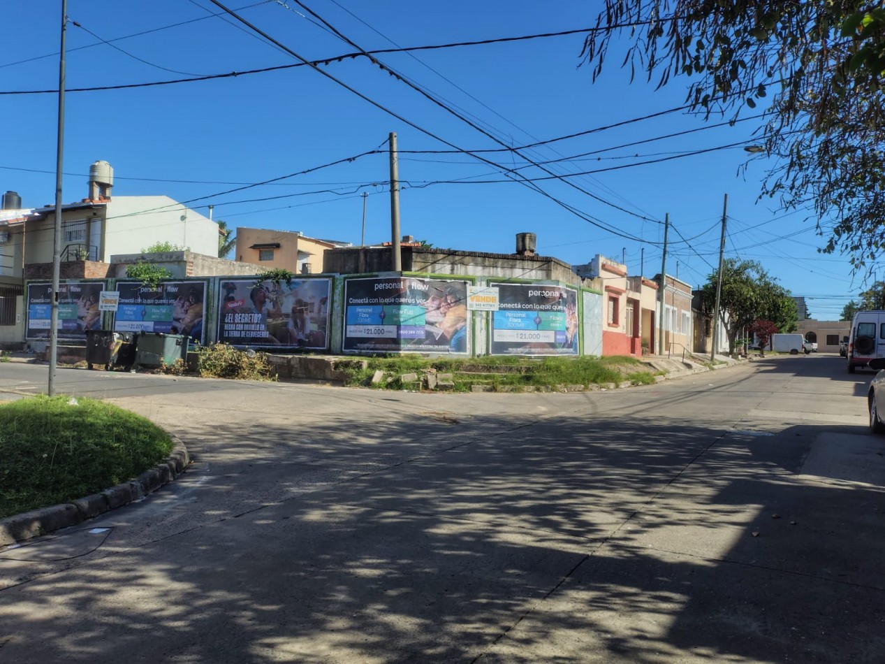 TERRENO EN VENTA ZONA AV RAMIREZ Y RACEDO