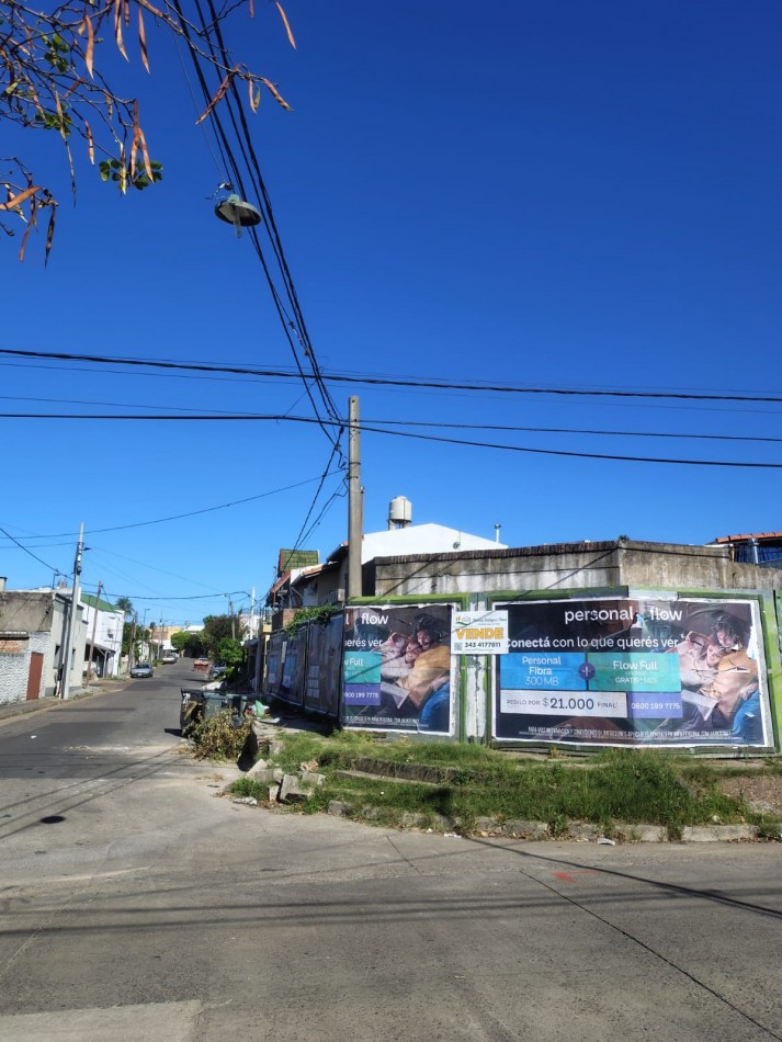 TERRENO EN VENTA ZONA AV RAMIREZ Y RACEDO