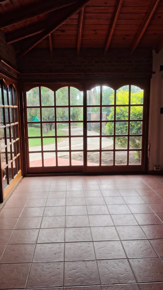 GRAN PROPIEDAD A METROS DE AV. DE LA AMERICAS