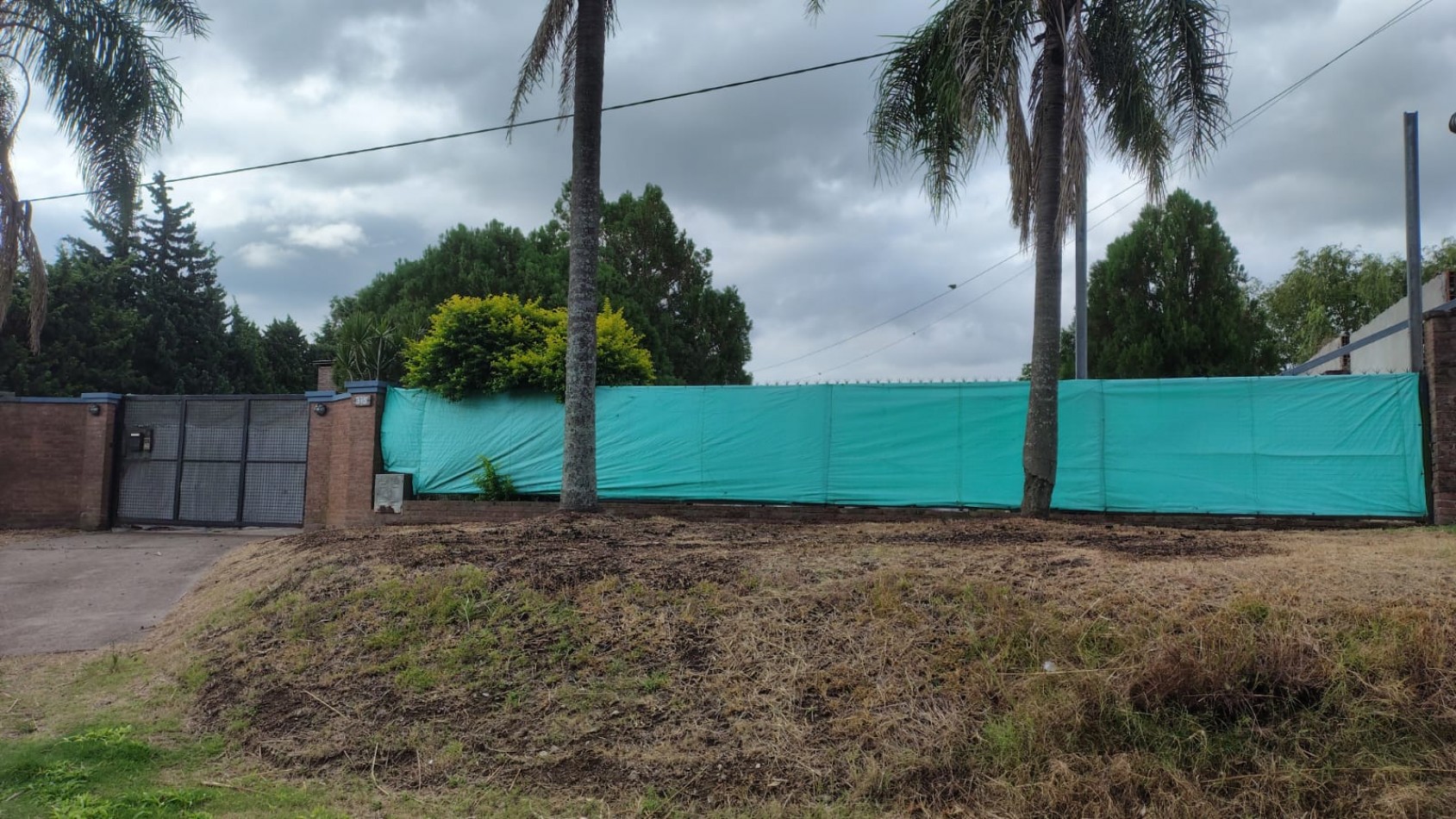 GRAN PROPIEDAD A METROS DE AV. DE LA AMERICAS