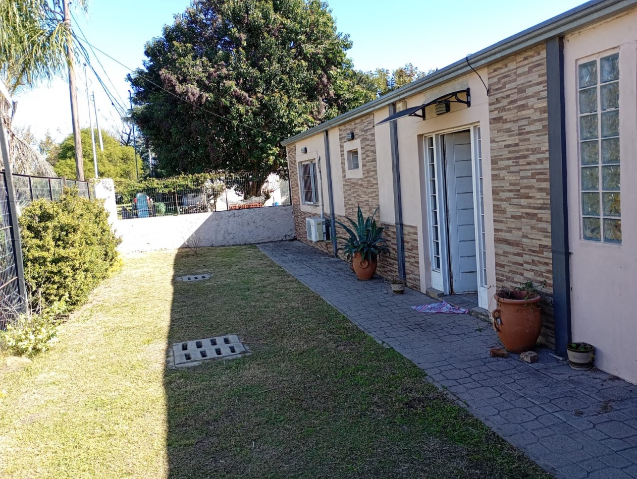 CASA CON GRAN TERRENO EN SAUCE MONTRULL RN12