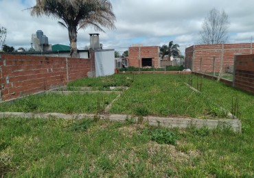 LOTE POSTA DEL SAUCE 250M2 CON CIMIENTOS